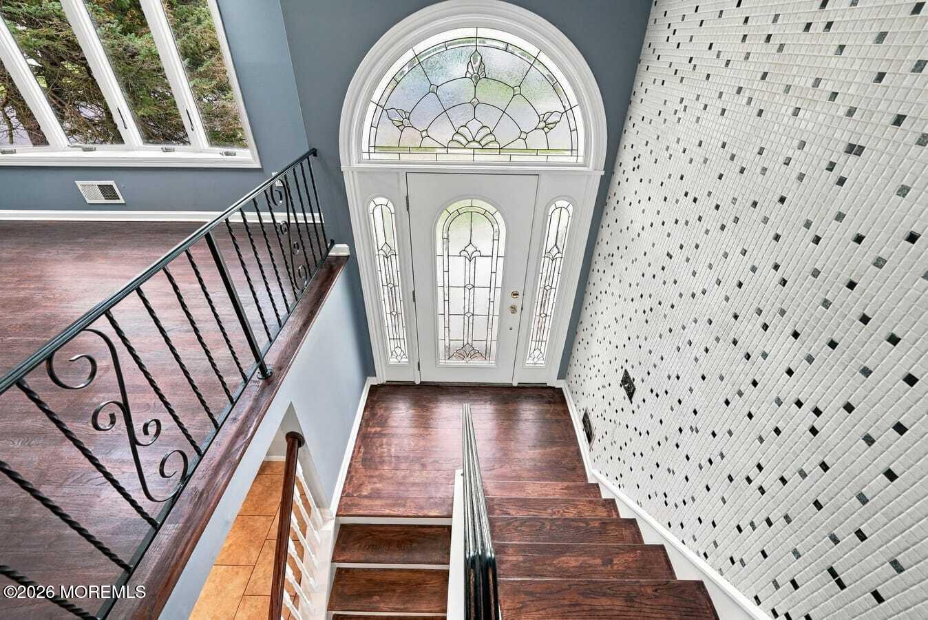 25 Koenig Lane Freehold NJ 07728
