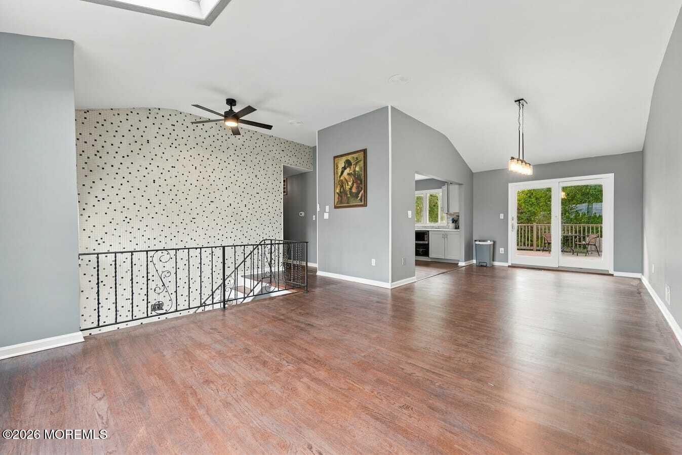 25 Koenig Lane Freehold NJ 07728