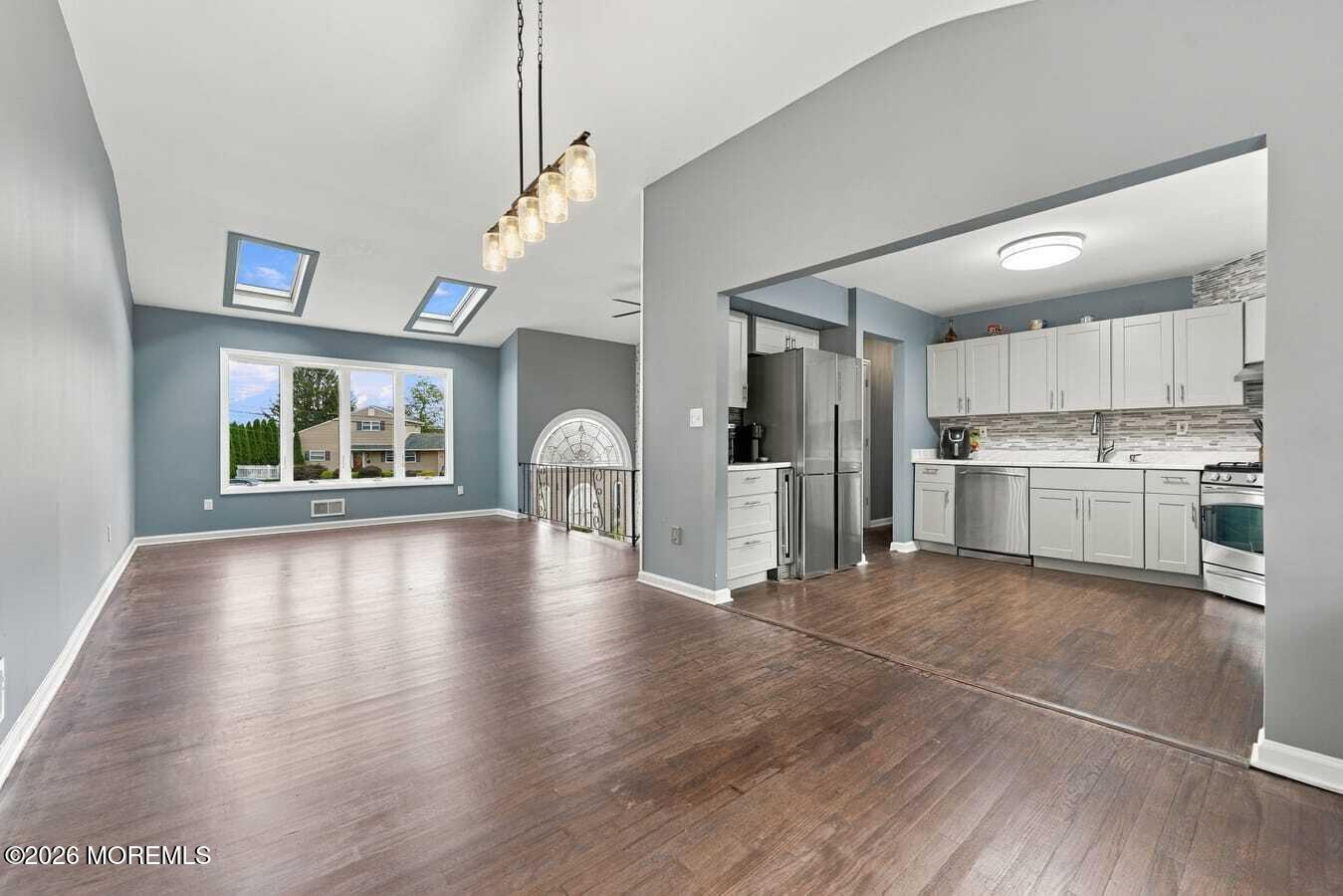 25 Koenig Lane Freehold NJ 07728
