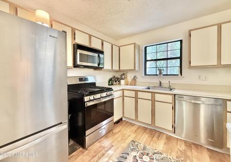 126 Whispering Oaks Way Jackson NJ 08527