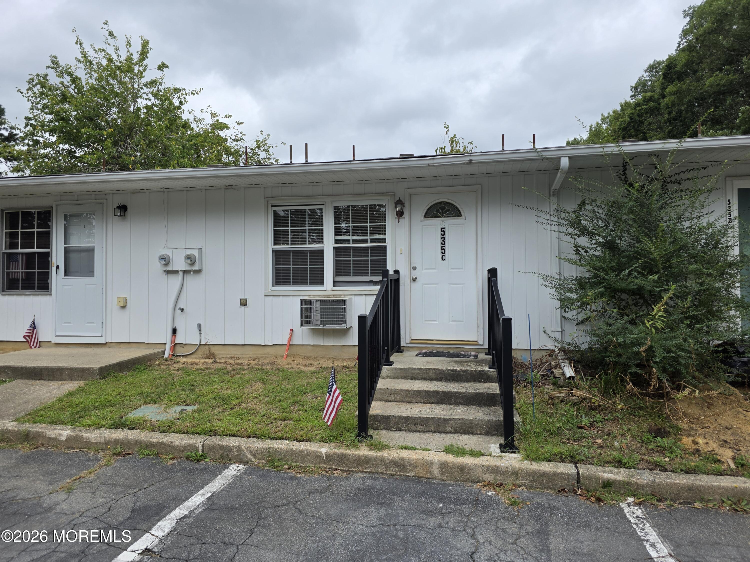 535 Dartmoor Court Lakewood NJ 08701
