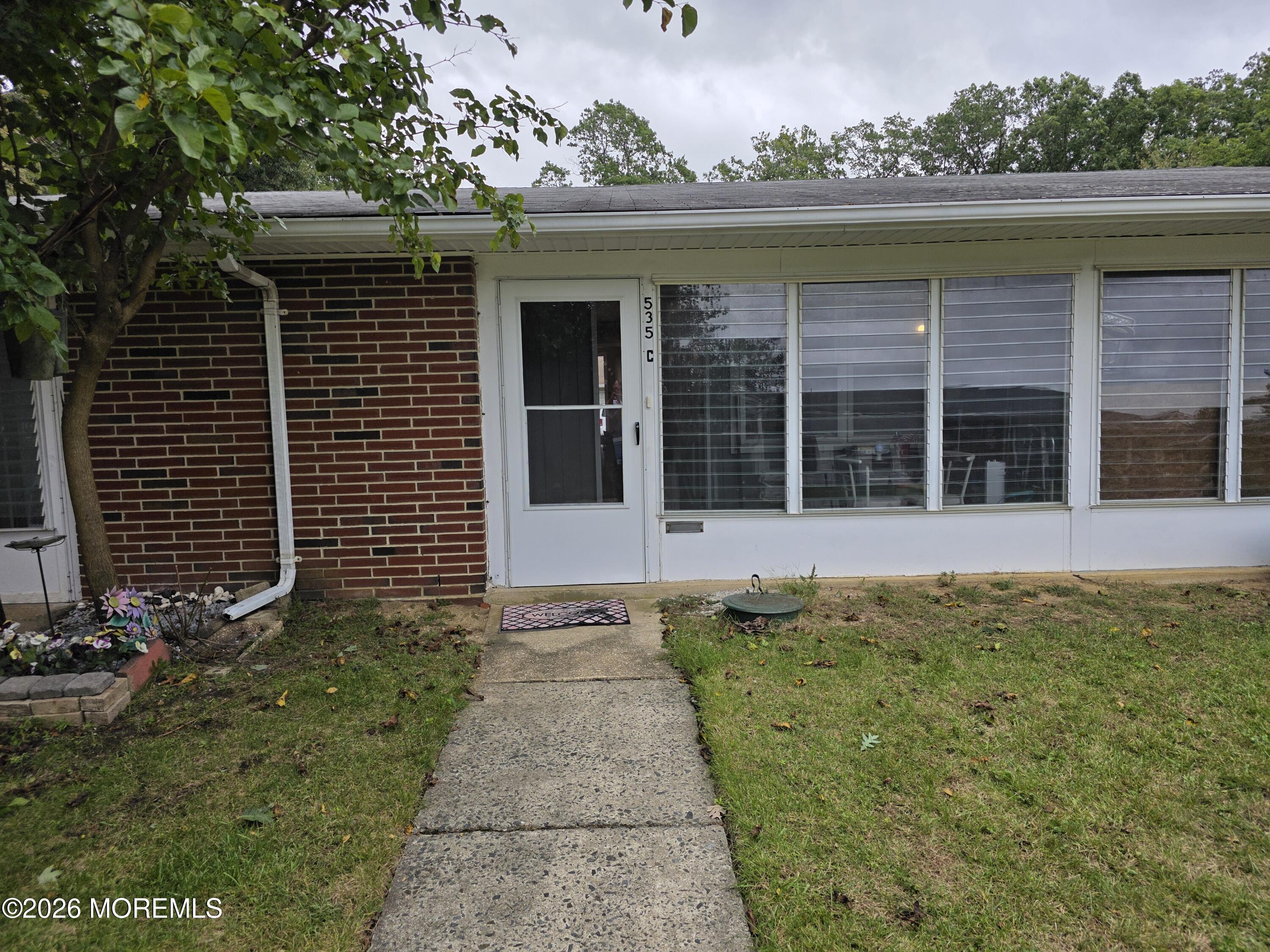 535 Dartmoor Court Lakewood NJ 08701