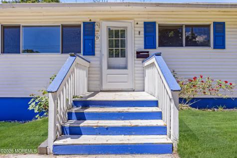 9 Annapolis Road Toms River NJ 08757