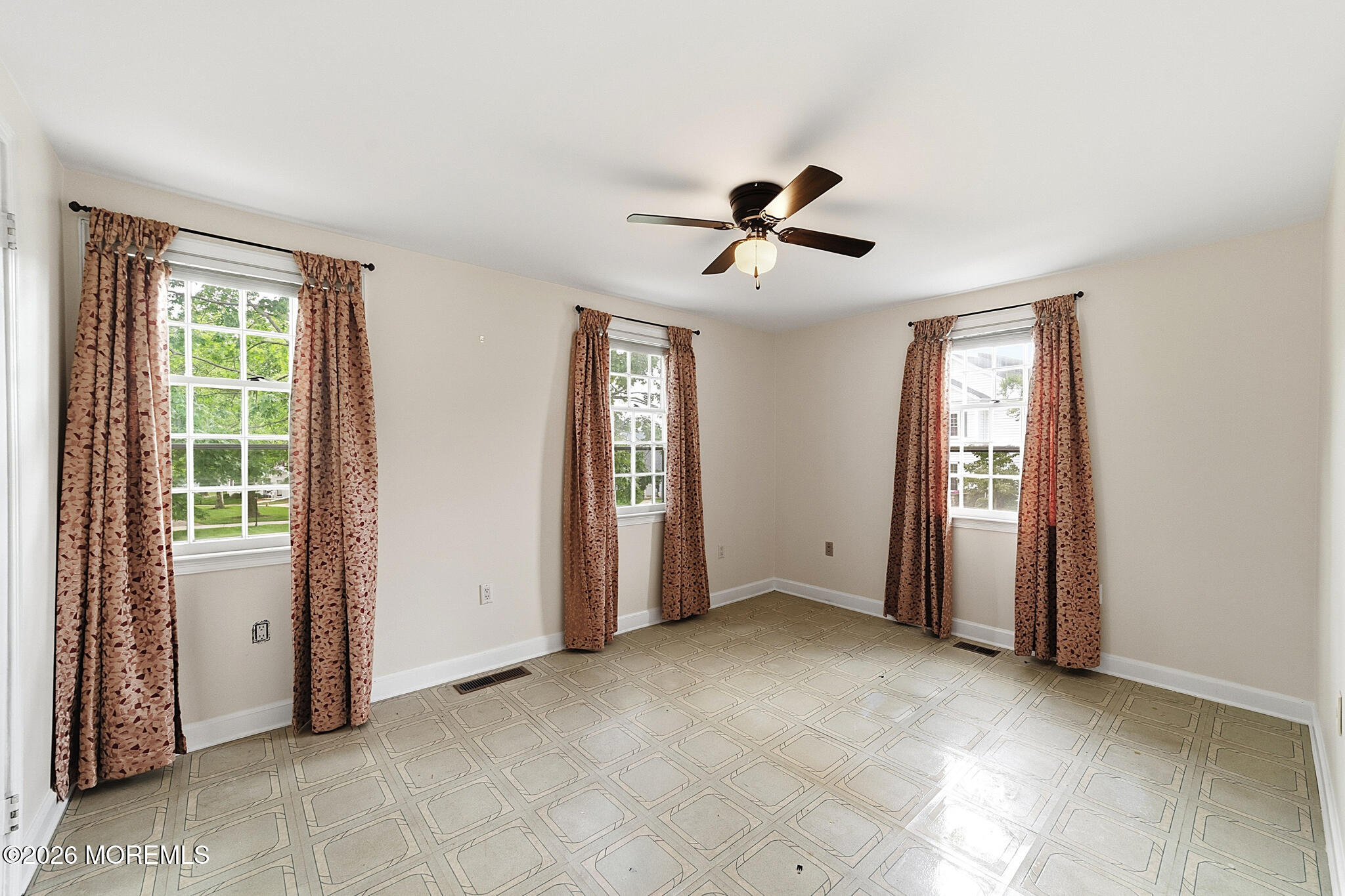 13 Sussex Way Monroe NJ 08831