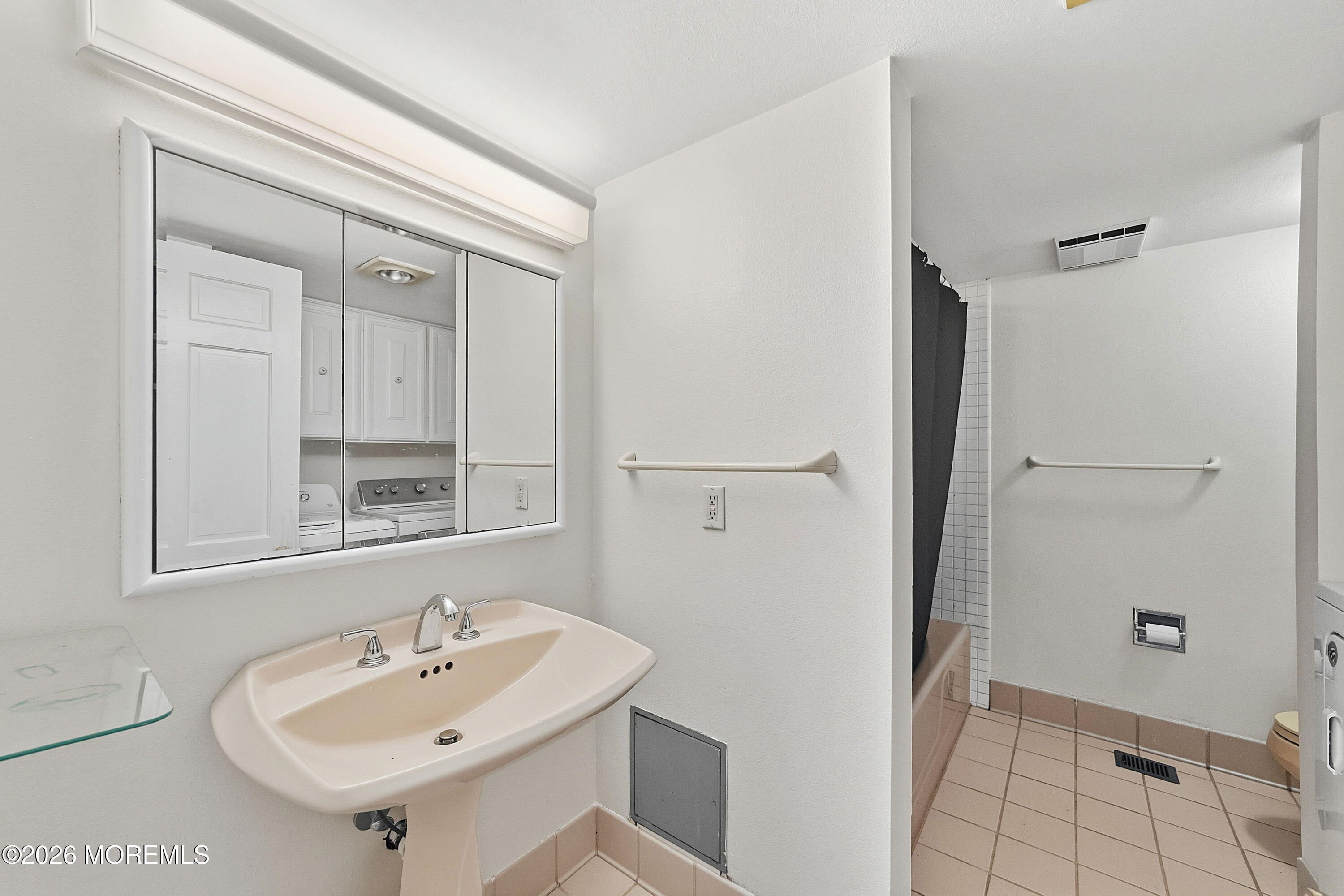13 Sussex Way Monroe NJ 08831