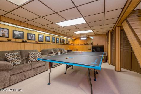 25 Whitney Drive Marlboro NJ 07746