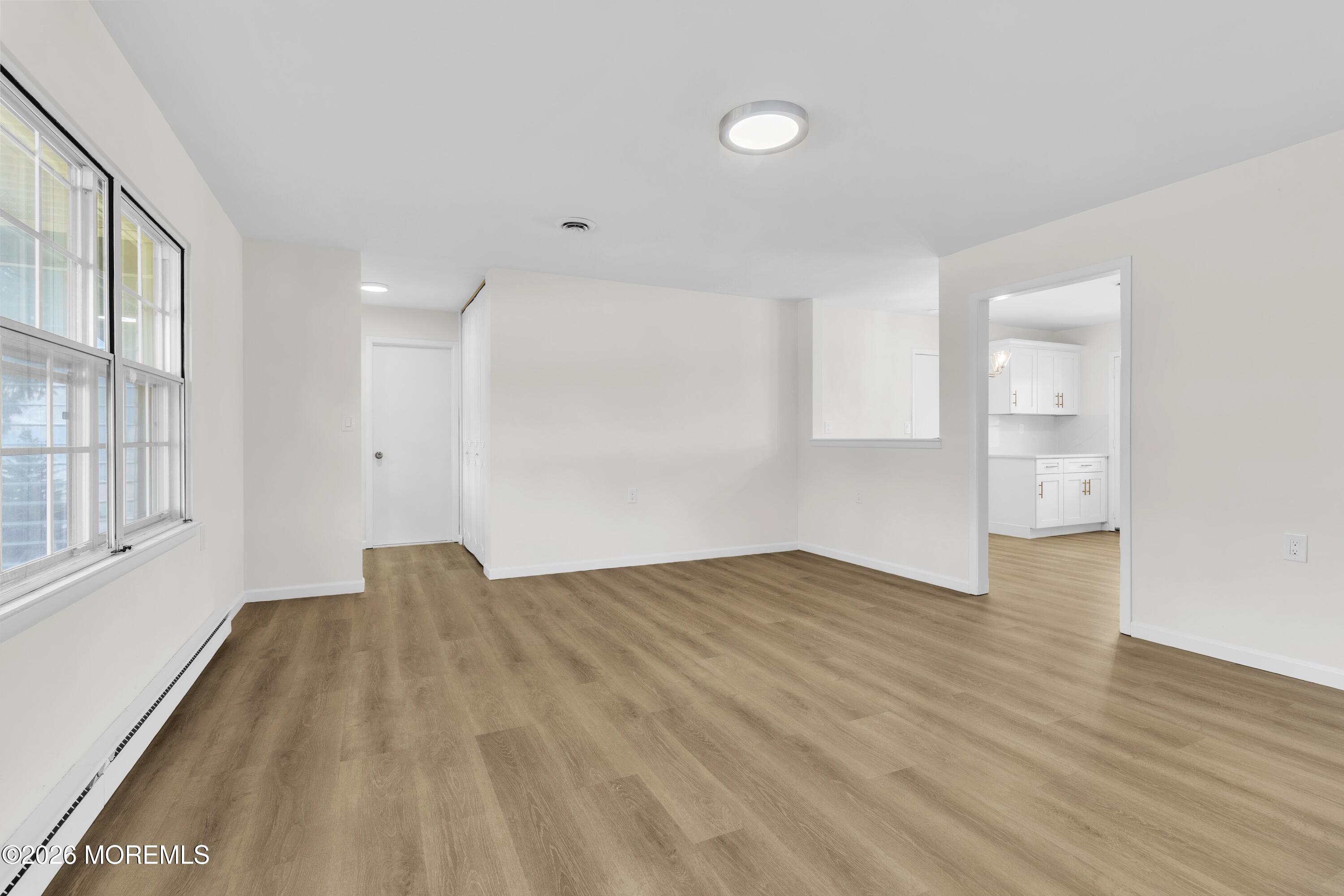 32 Yorkshire Court Manchester NJ 08759