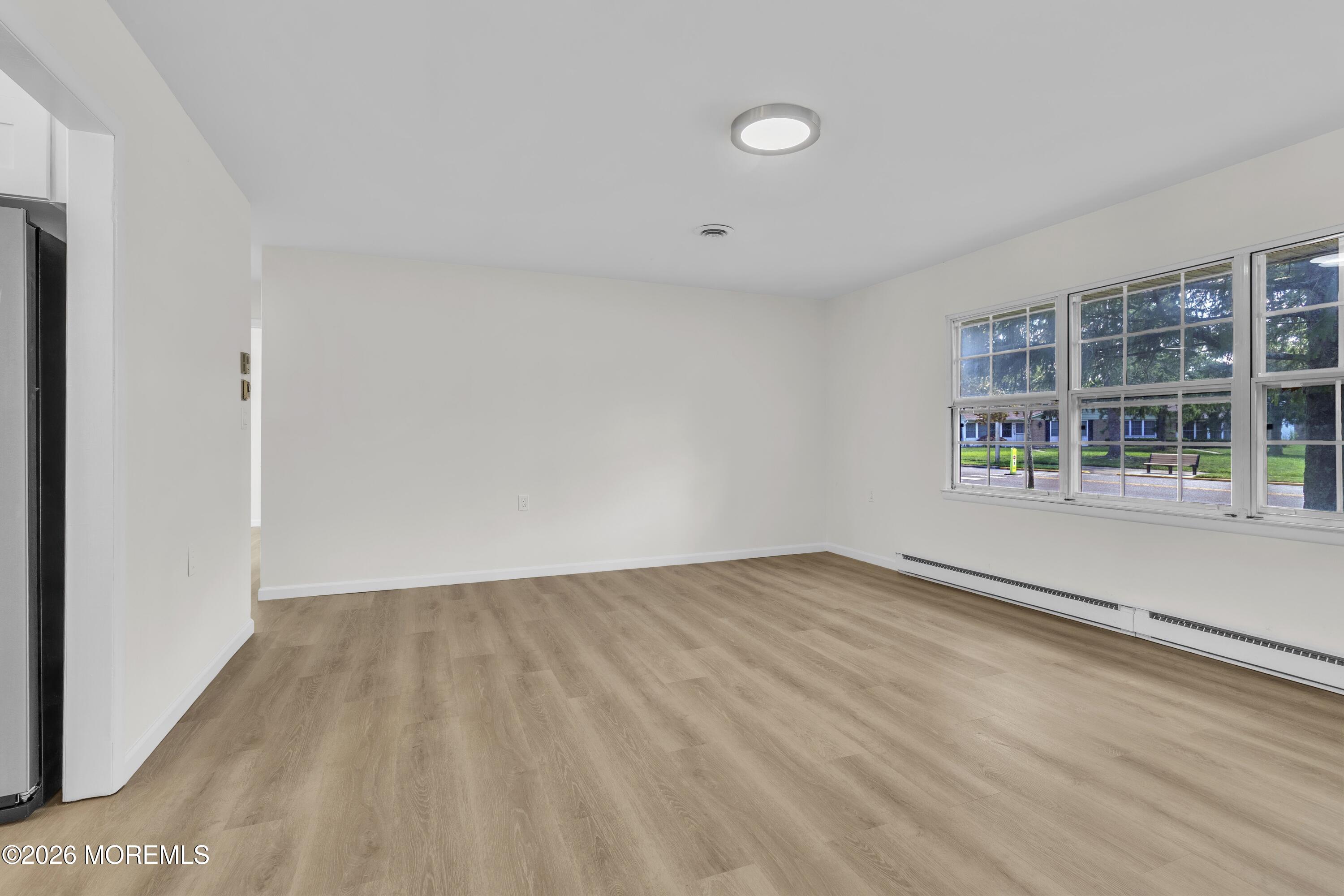 32 Yorkshire Court Manchester NJ 08759