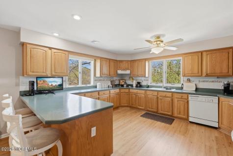 61 New Brunswick Avenue Matawan NJ 07747