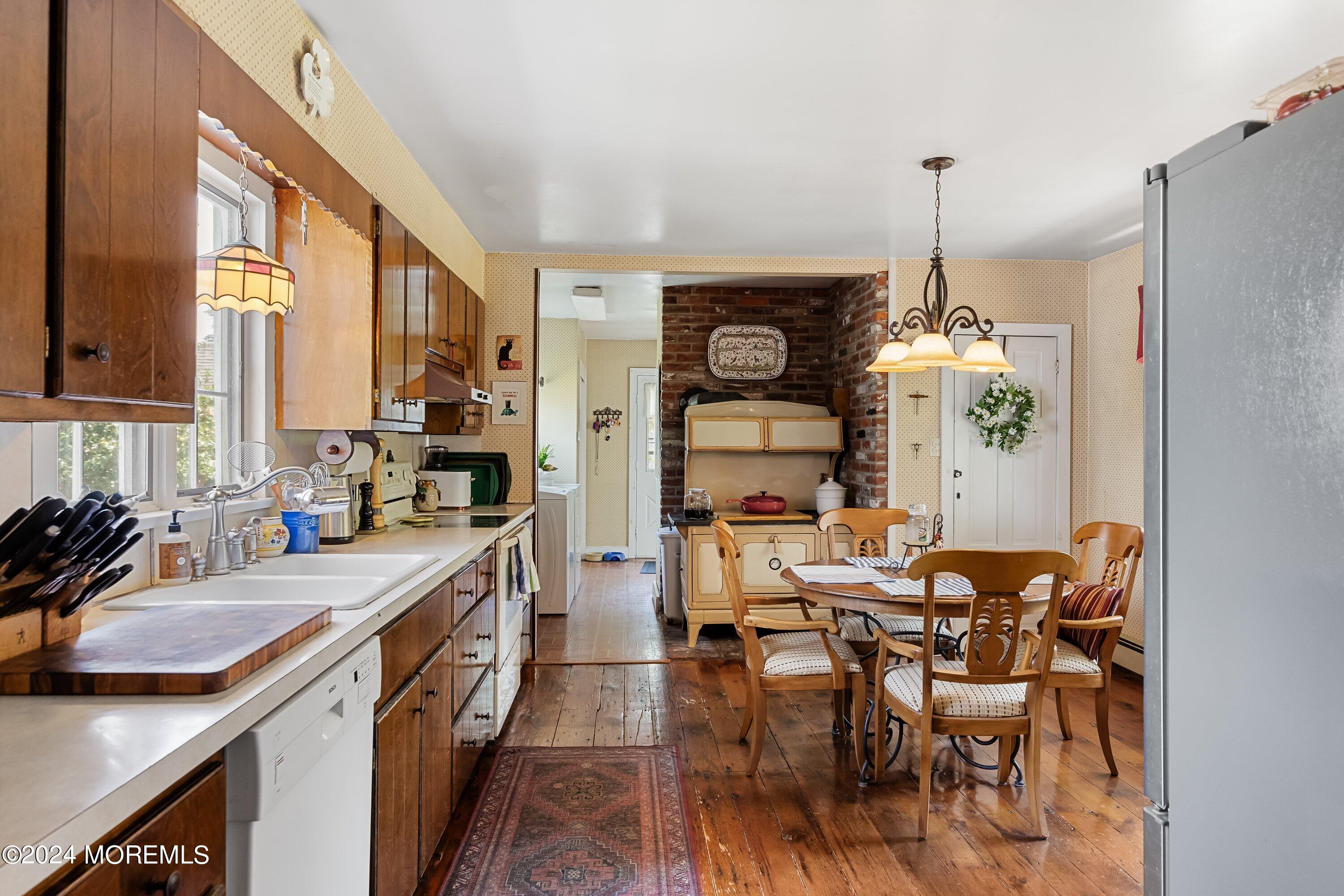 151 Burlington Path Road Cream Ridge NJ 08514