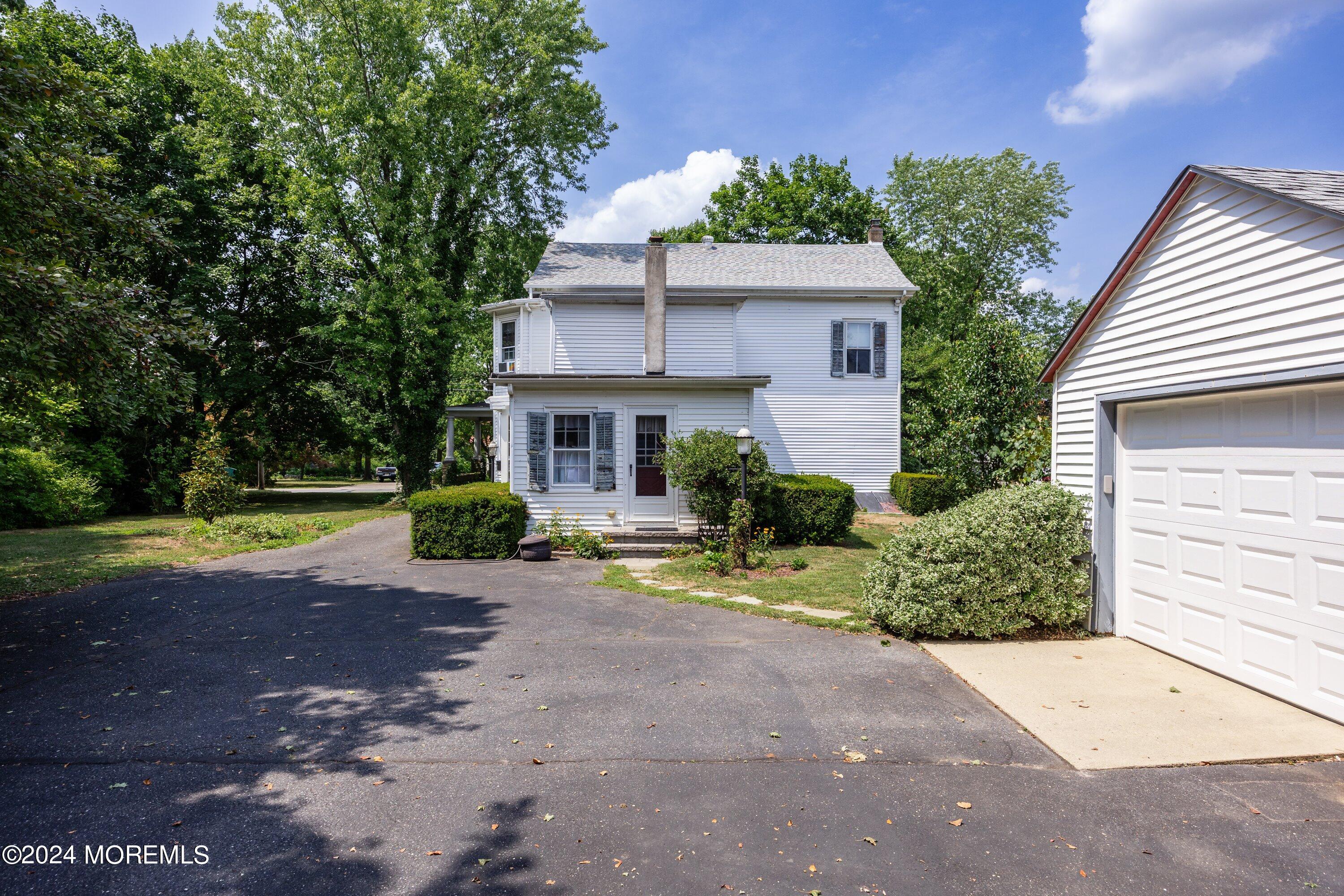 151 Burlington Path Road Cream Ridge NJ 08514