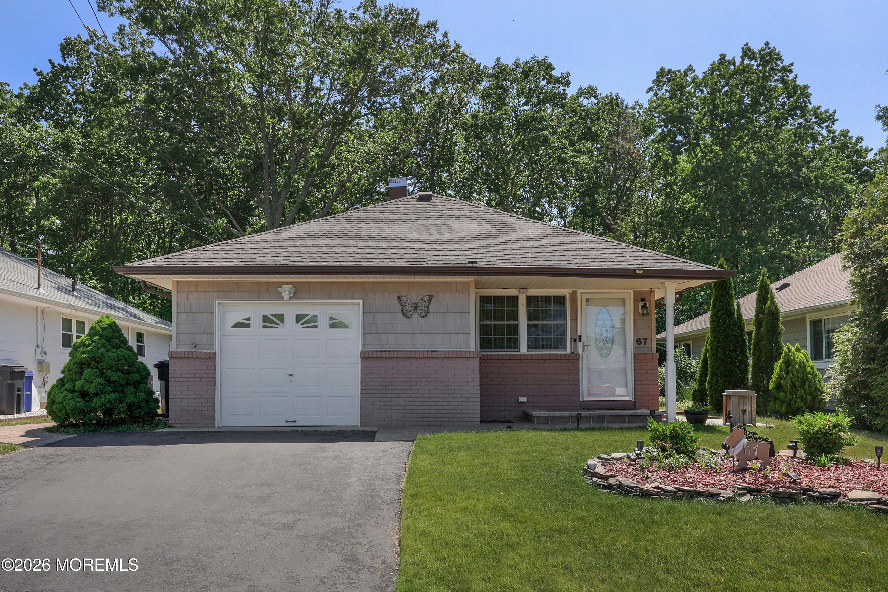 67 Mount Matterhorn Lane Toms River NJ 08753