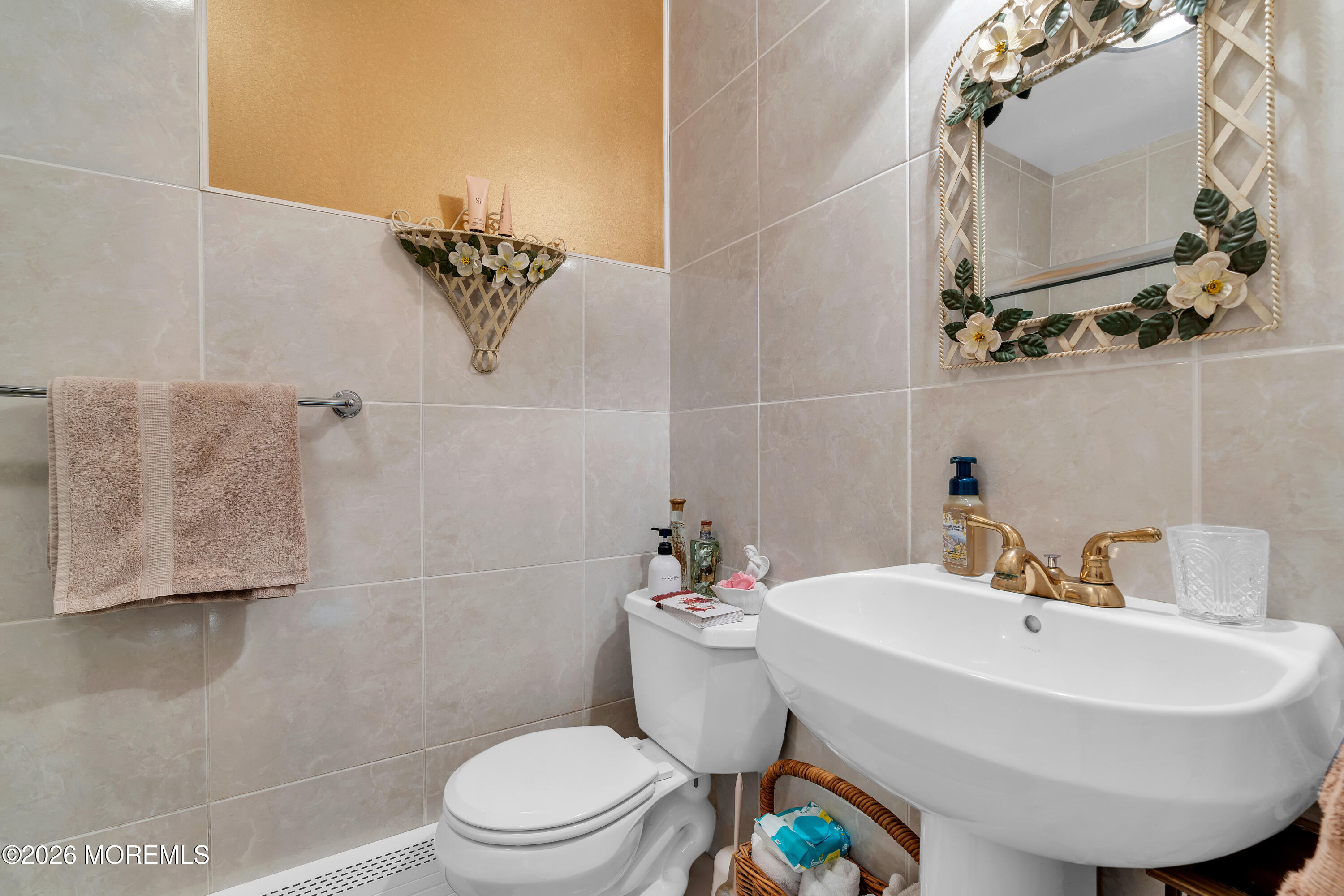 382 Marc Drive Toms River NJ 08753