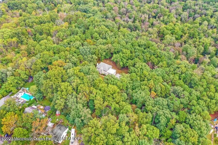 2557 Huckleberry Road Manchester NJ 08759