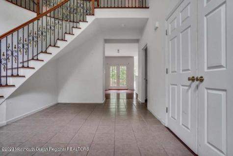 2557 Huckleberry Road Manchester NJ 08759