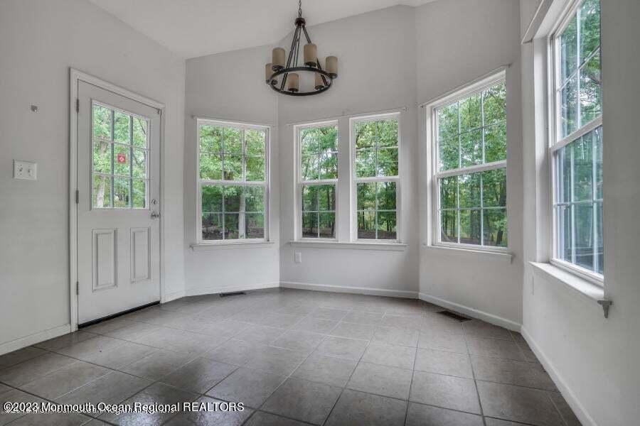 2557 Huckleberry Road Manchester NJ 08759