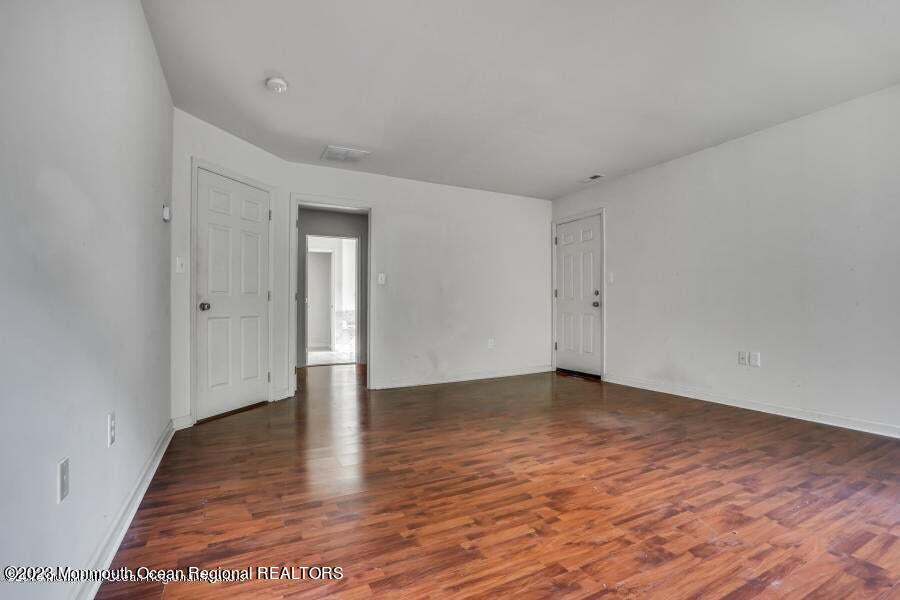 2557 Huckleberry Road Manchester NJ 08759