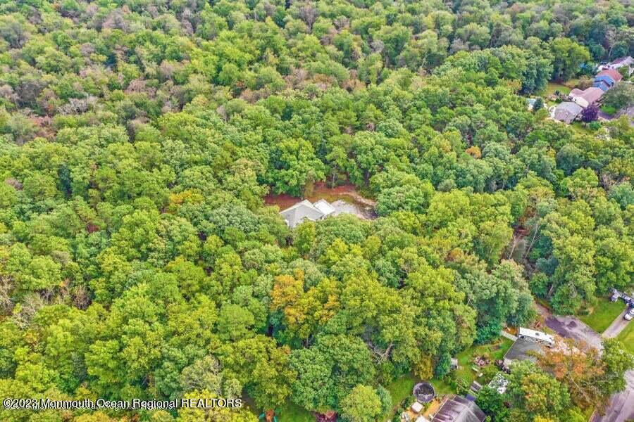 2557 Huckleberry Road Manchester NJ 08759