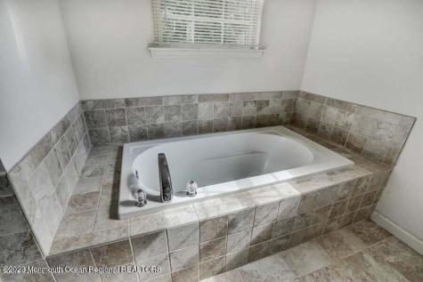 2557 Huckleberry Road Manchester NJ 08759