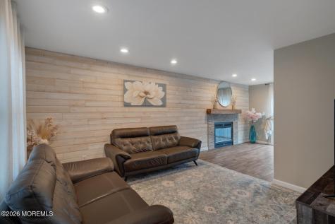 223 Serpent Lane Manahawkin NJ 08050