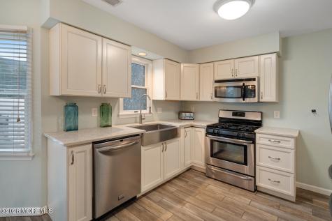223 Serpent Lane Manahawkin NJ 08050