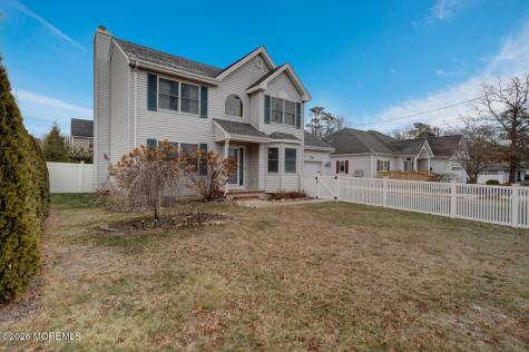 223 Serpent Lane Manahawkin NJ 08050