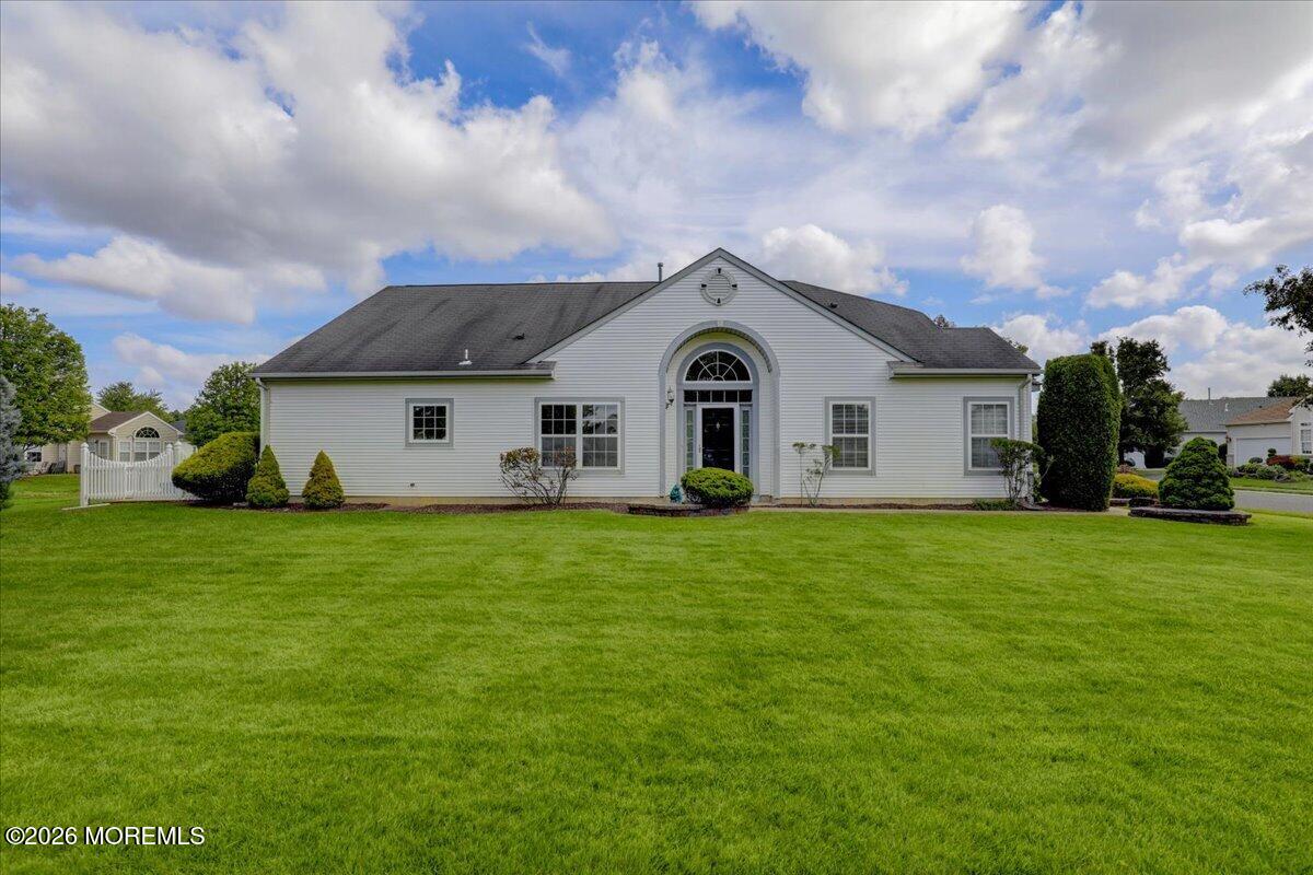 4 Margaux Drive Manchester NJ 08759