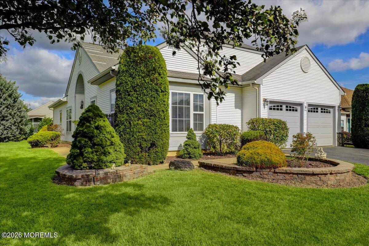 4 Margaux Drive Manchester NJ 08759