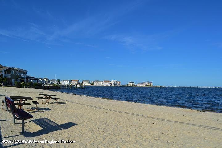 26 Jib Court Bayville NJ 08721