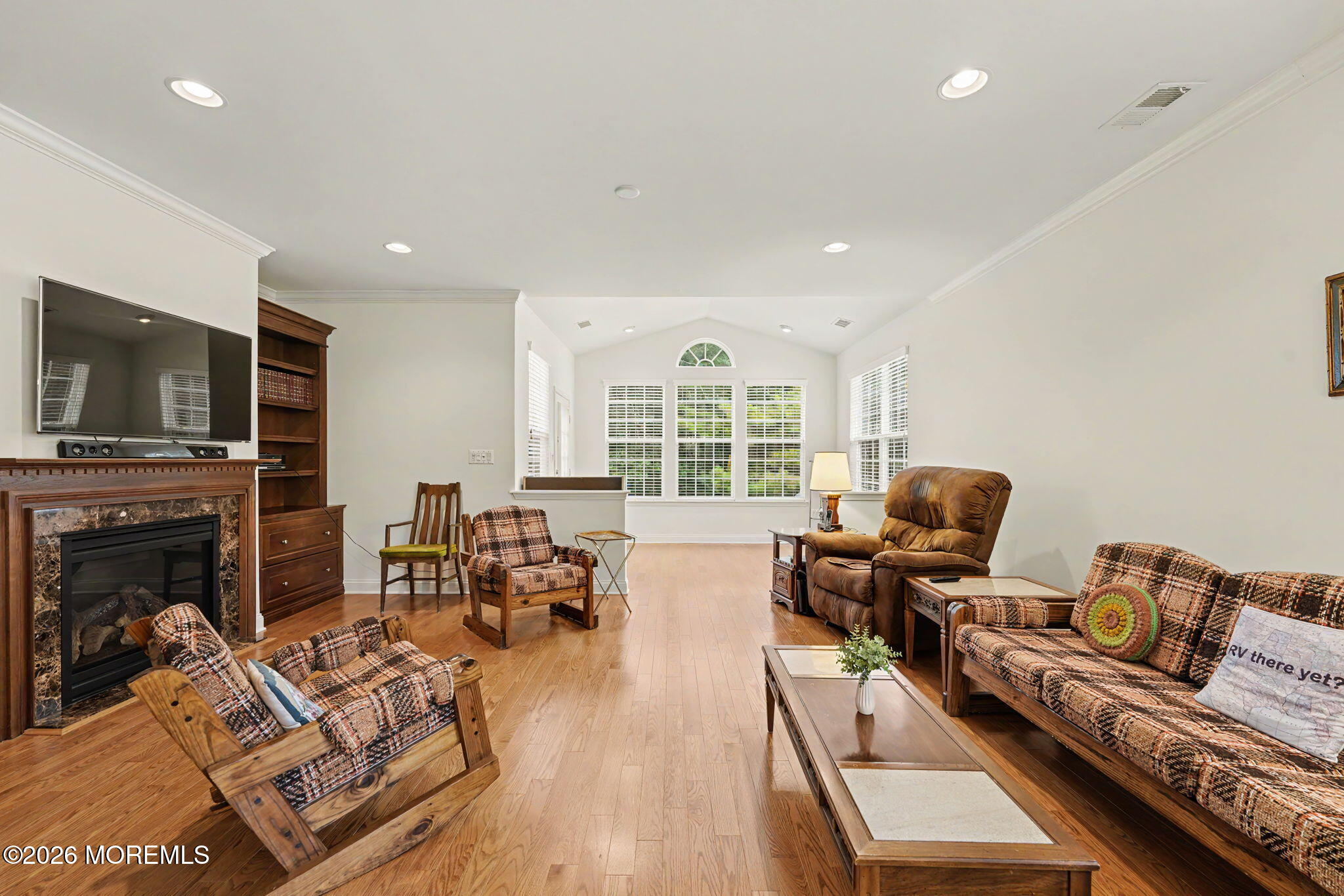 18 Blyth Lane Jackson NJ 08527