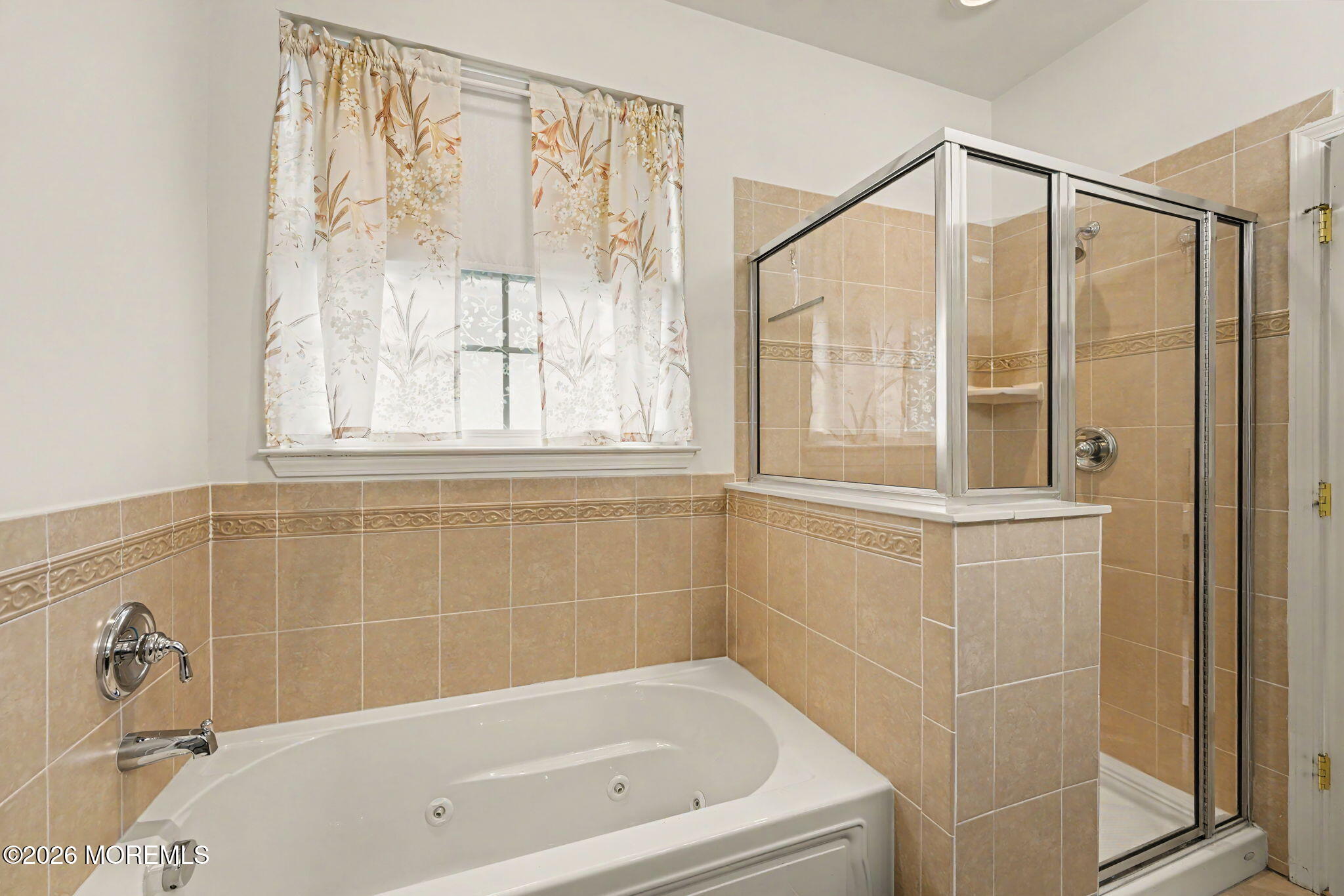 18 Blyth Lane Jackson NJ 08527