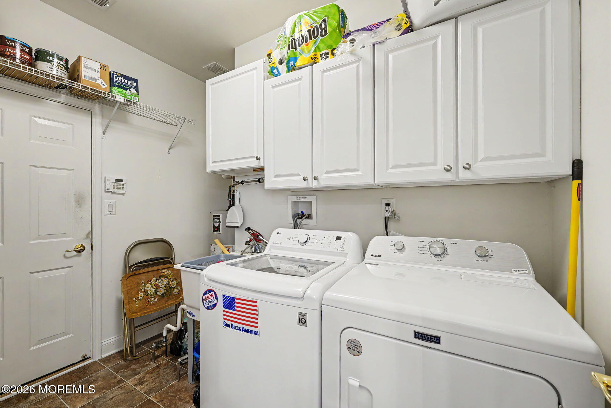 18 Blyth Lane Jackson NJ 08527