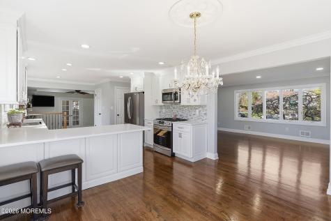 14 Koosman Drive Leonardo NJ 07737