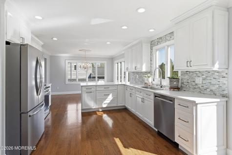 14 Koosman Drive Leonardo NJ 07737