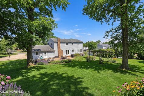 14 Koosman Drive Leonardo NJ 07737
