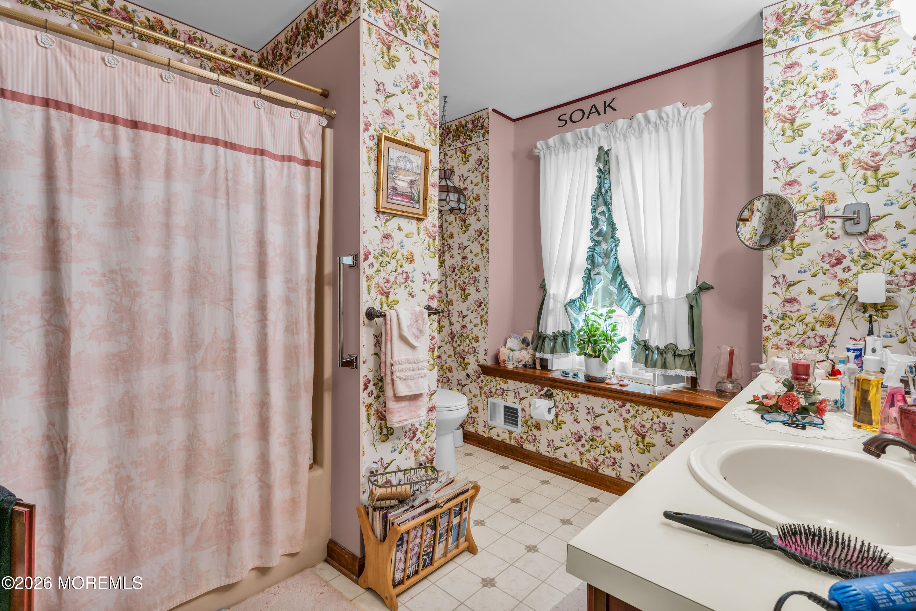 8 Hillcrest Lane Little Egg Harbor NJ 08087