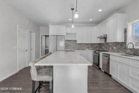 315 Parisen Avenue Bayville NJ 08721