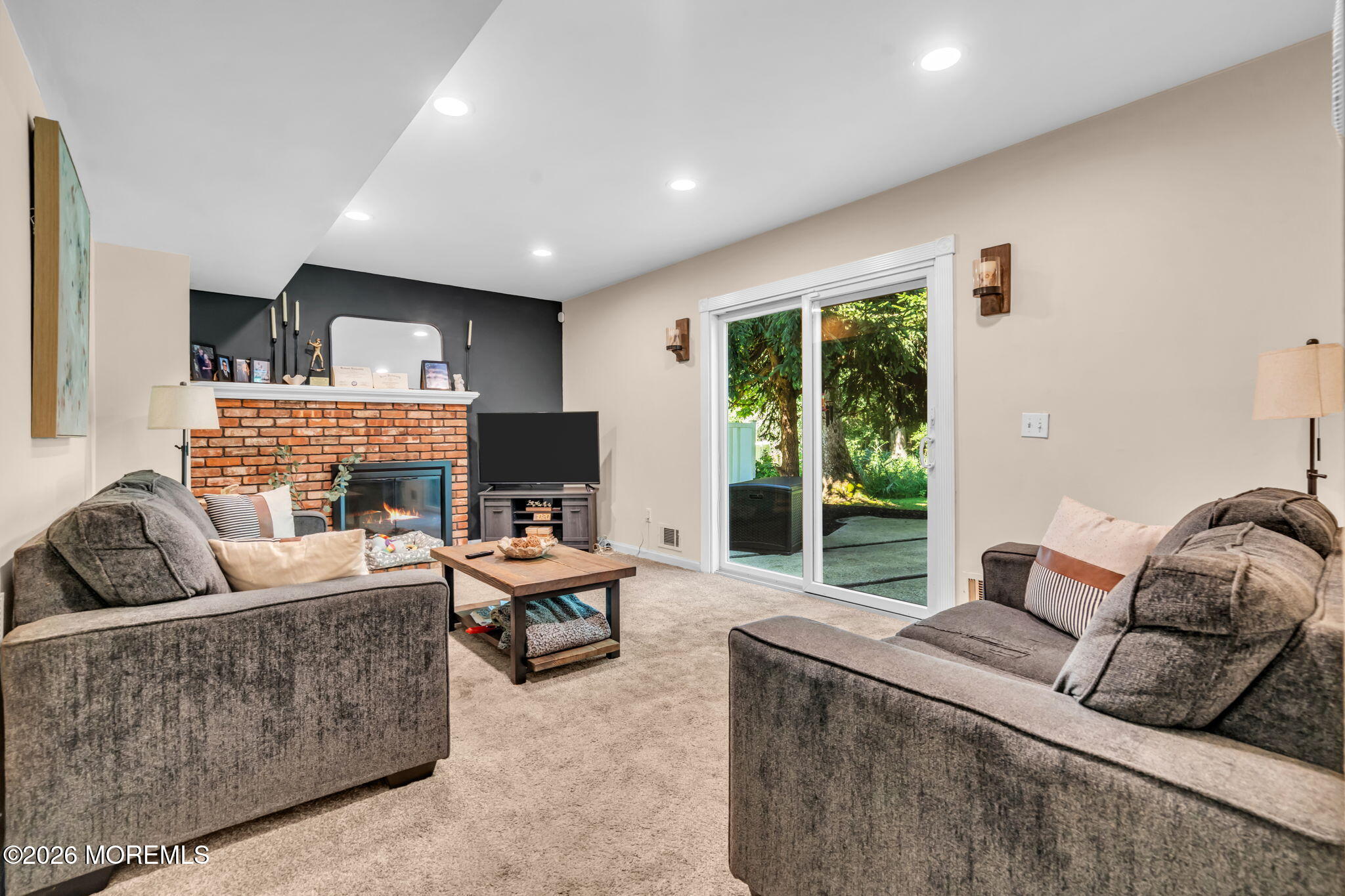 18 Wylie Terrace Morganville NJ 07751