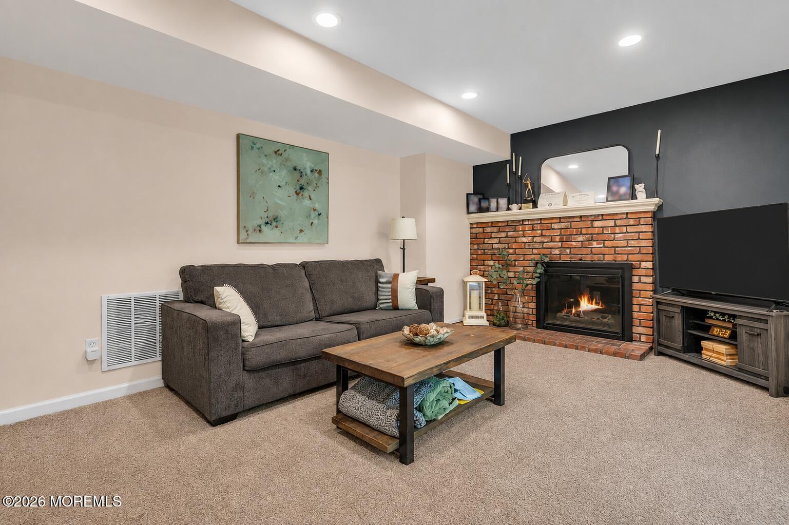 18 Wylie Terrace Morganville NJ 07751