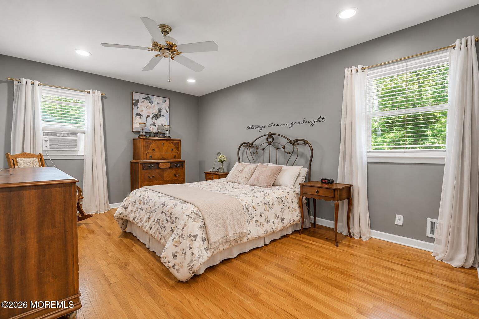 18 Wylie Terrace Morganville NJ 07751