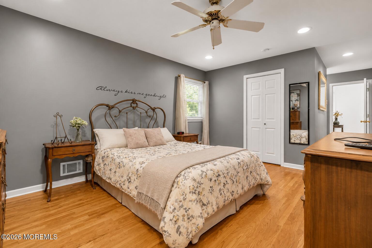18 Wylie Terrace Morganville NJ 07751