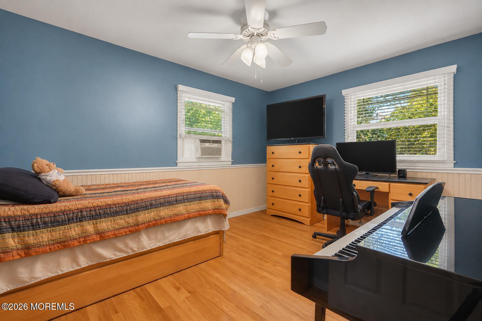 18 Wylie Terrace Morganville NJ 07751