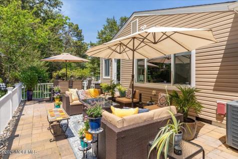 12 Cambridge Court Toms River NJ 08757