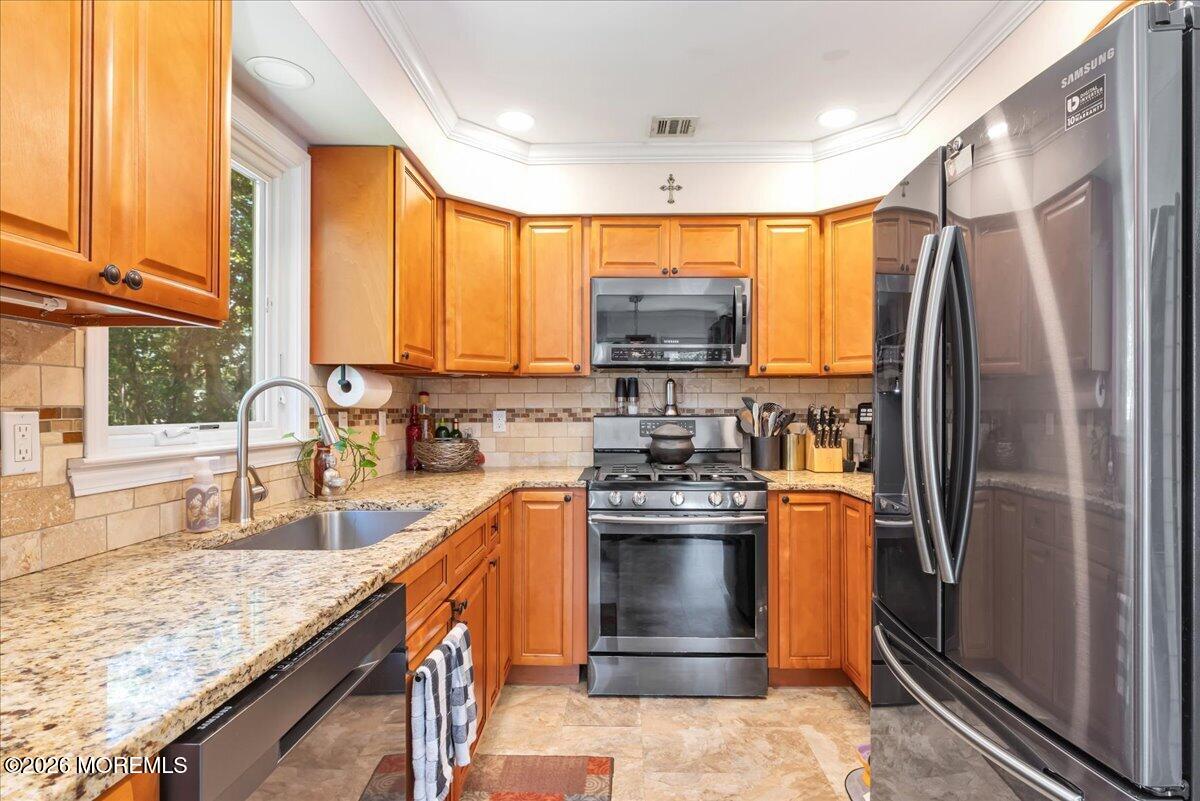 12 Cambridge Court Toms River NJ 08757