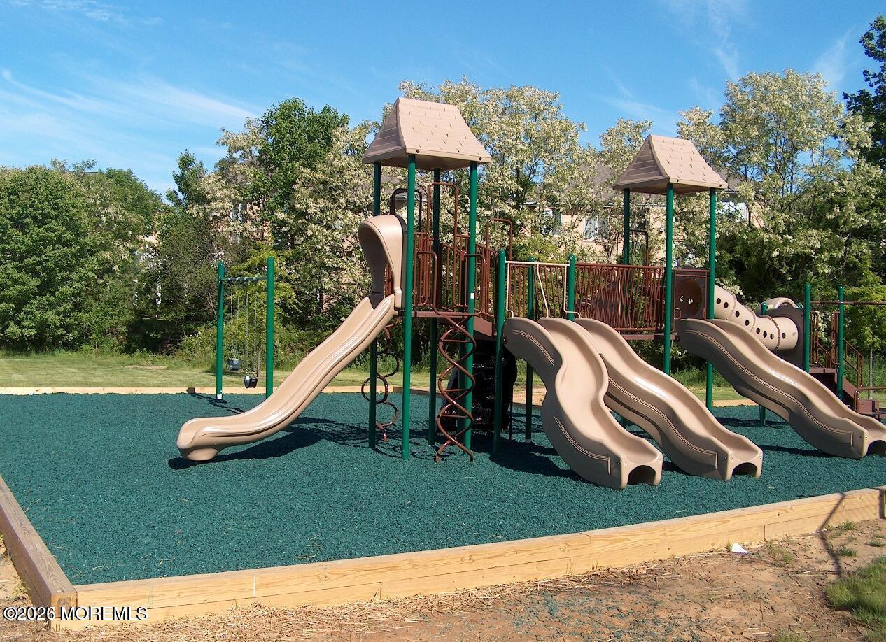 54 Torrey Pines Court Holmdel NJ 07733