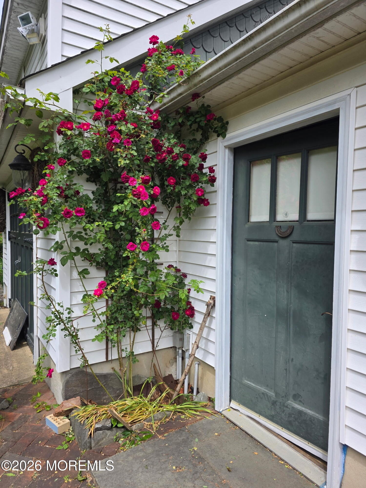 712 Holmdel Road Holmdel NJ 07733