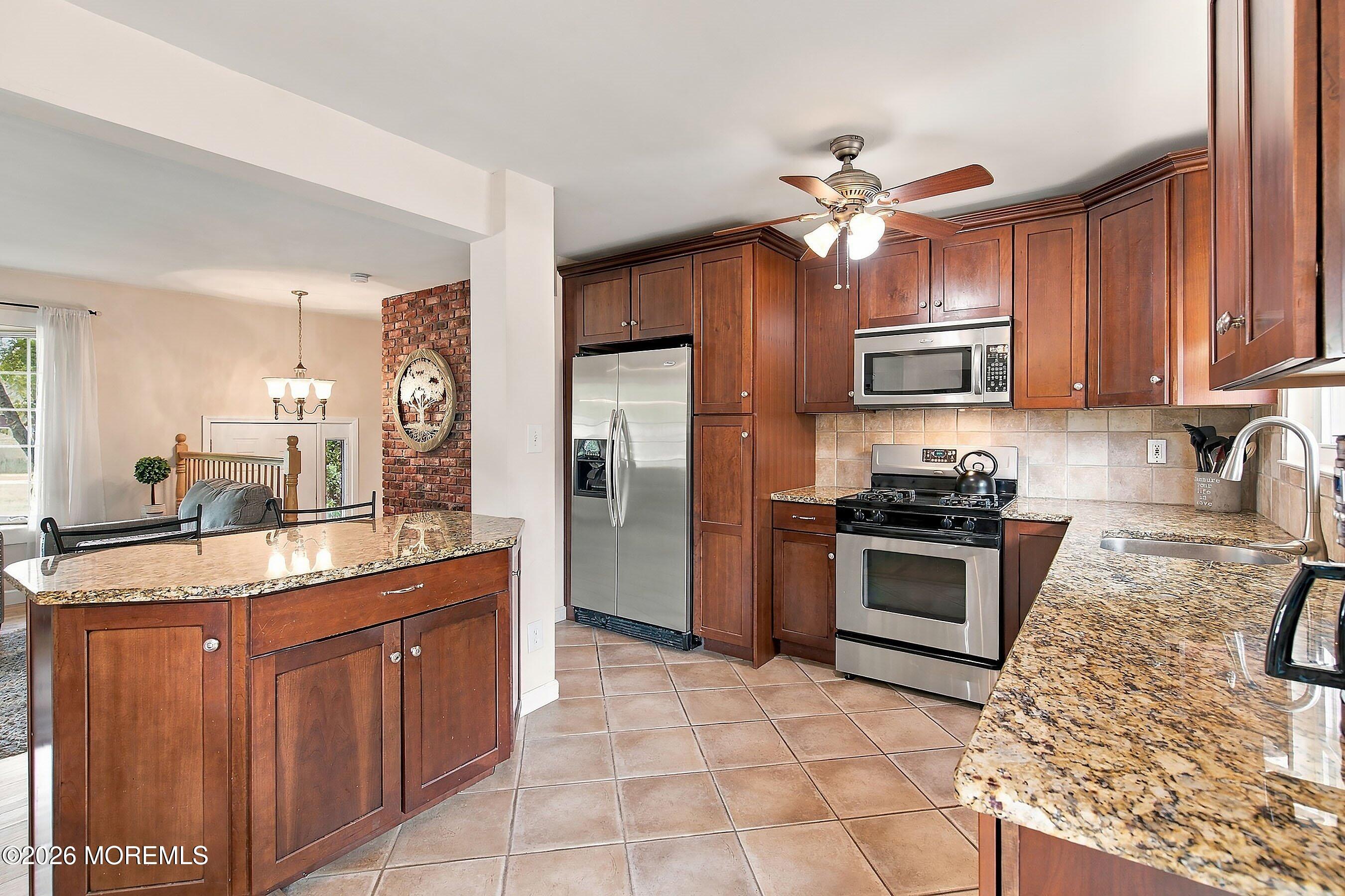45 Oak Terrace Howell NJ 07731