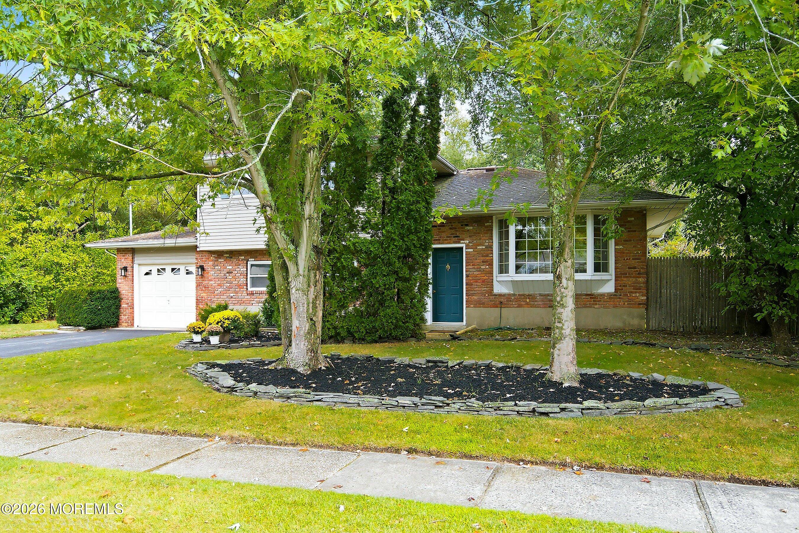 45 Oak Terrace Howell NJ 07731