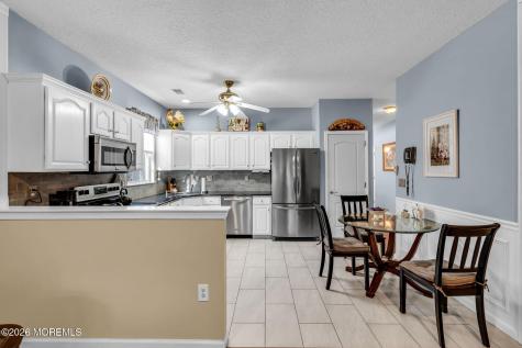 9 Evergreen Springs Drive Lakewood NJ 08701