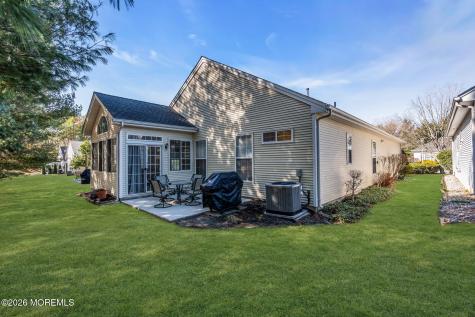 9 Evergreen Springs Drive Lakewood NJ 08701